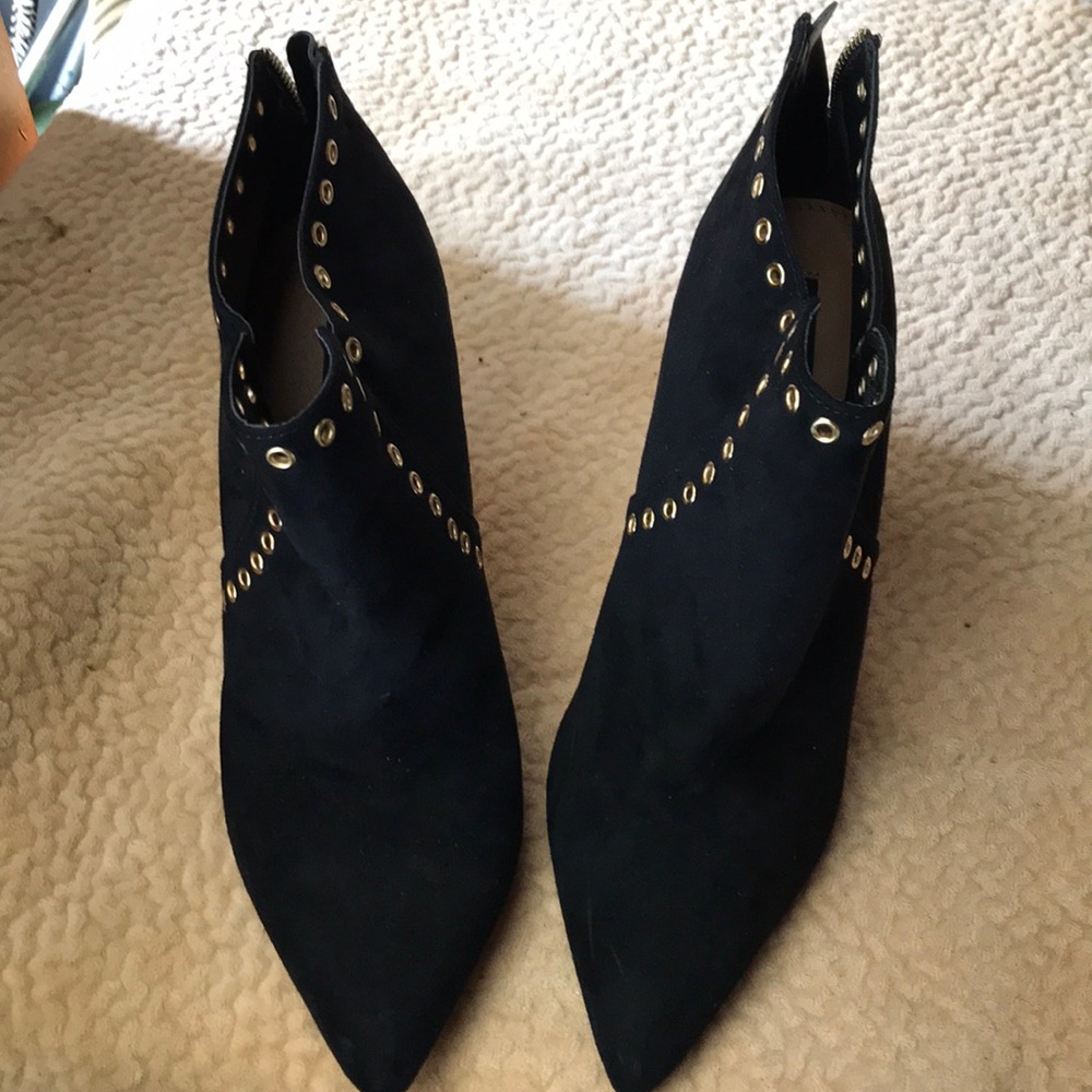 Izabella Rue Booties - Picture 7 of 8